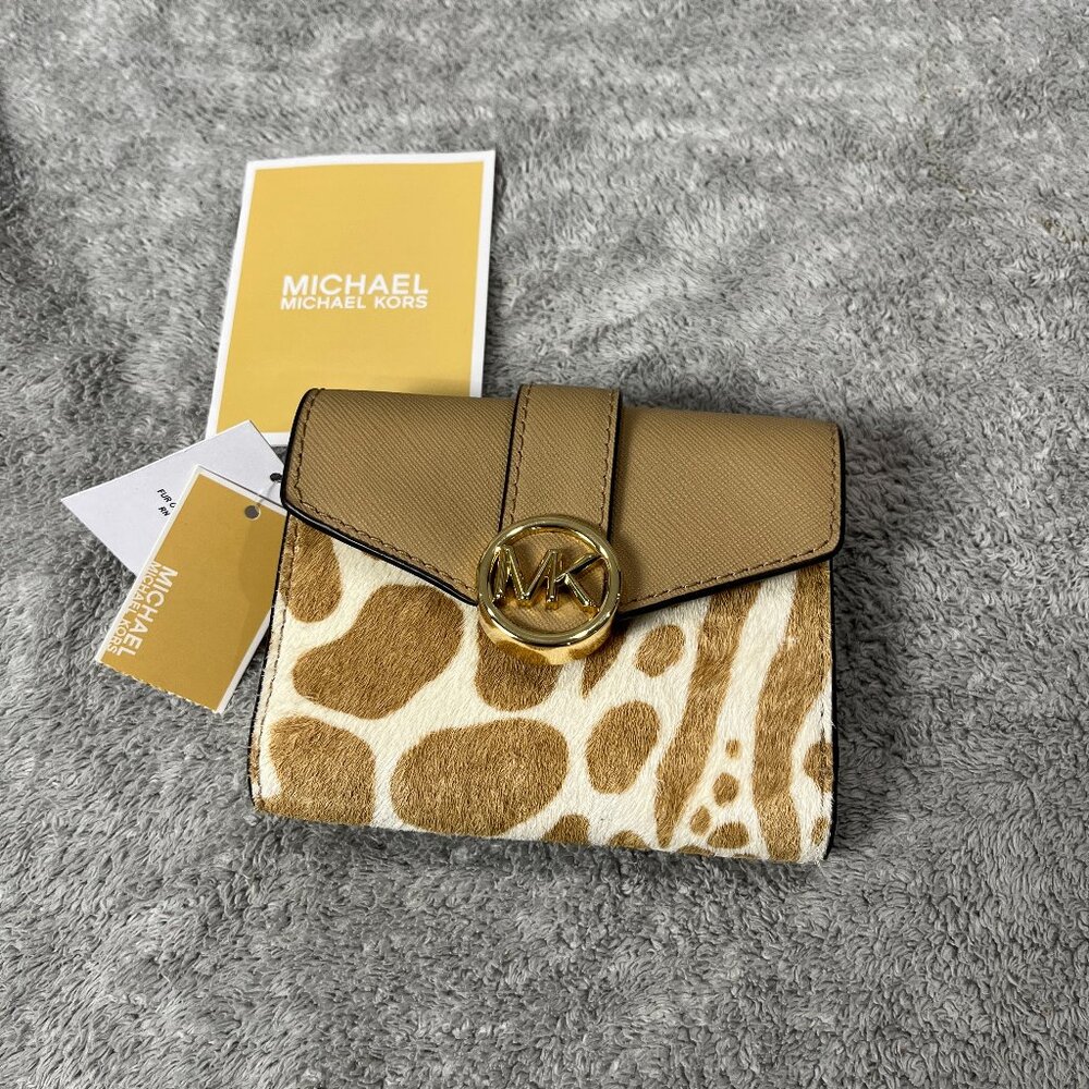 NWT Michael Kors Women's Wallet Carmen Medium Flap Bifold real haircalf